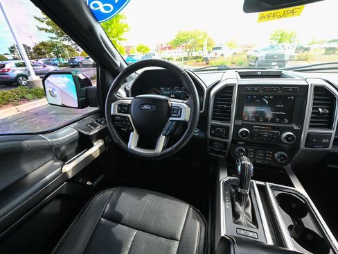 Certified 2018 Ford F150 Lariat w/ Equipment Group 502A Luxury AWD/4WD image 32