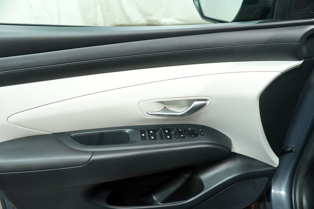 Certified 2026 Hyundai Tucson SE AWD/4WD image 21