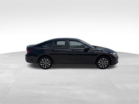 Used 2024 Volkswagen Jetta S FWD image 6