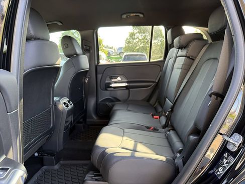 Certified 2025 Mercedes-Benz GLB 250 image 13