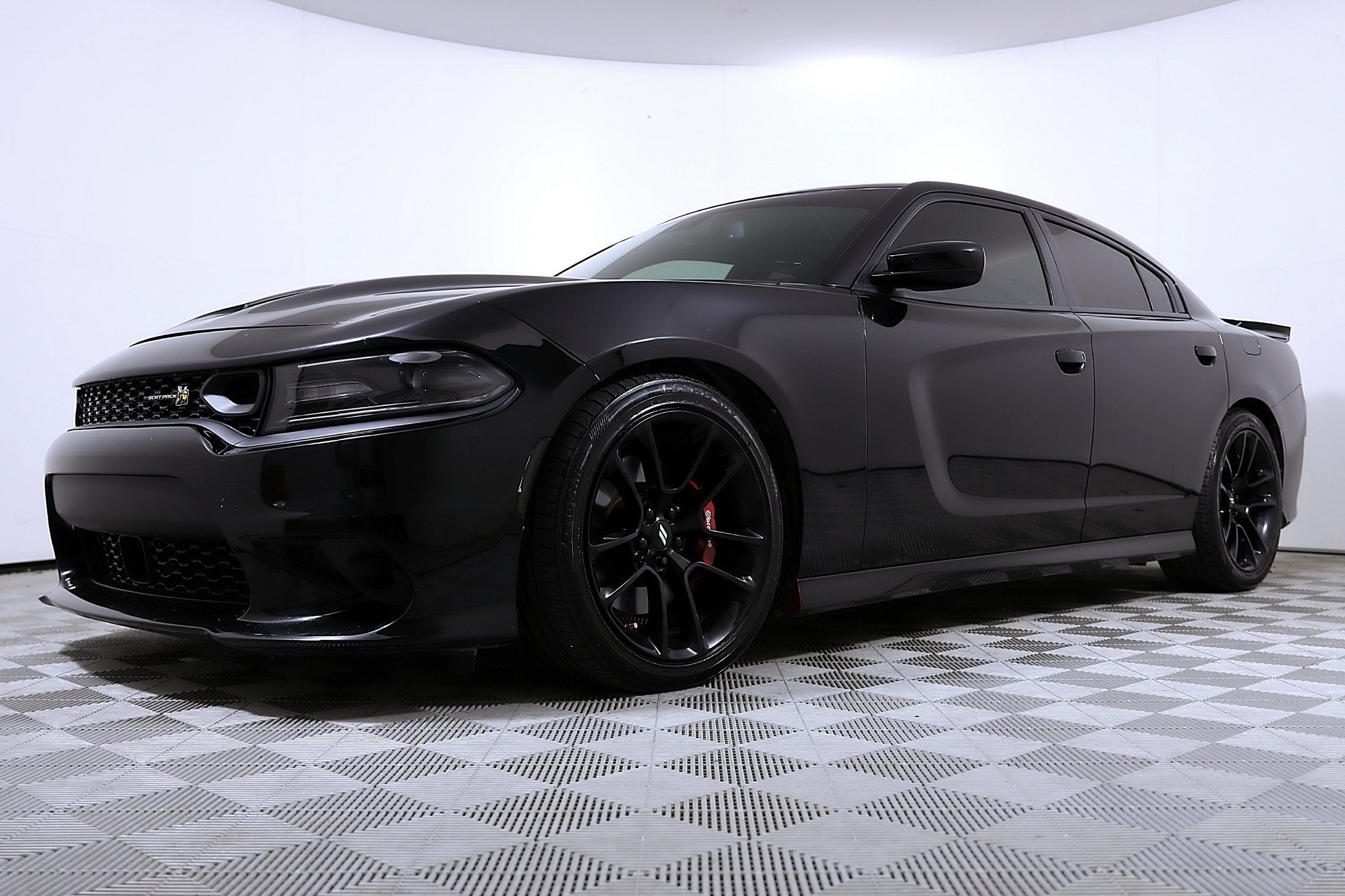 Used 2023 Dodge Charger Scat Pack w/ Plus Group RWD image 2