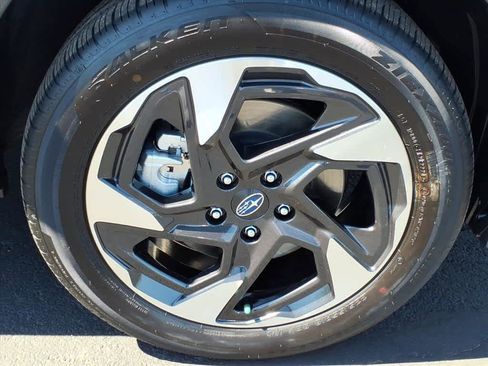 Used 2024 Subaru Crosstrek 2.5i Limited w/ Popular Package #3A image 9