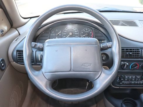 Used 1997 Chevrolet Cavalier LS w/ Preferred Equipment Group 2 FWD image 21