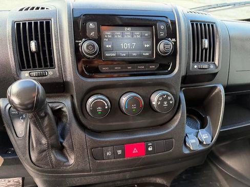 Used 2018 RAM ProMaster 2500 w/ Premium Appearance Group image 19