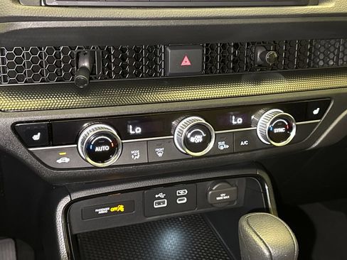Certified 2024 Honda CR-V EX image 25