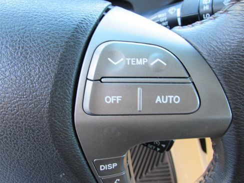 Used 2008 Toyota Highlander Limited AWD/4WD image 25