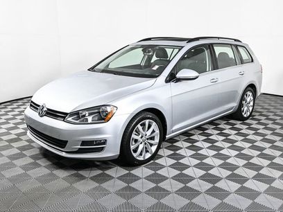 Used 2016 Volkswagen Golf SE