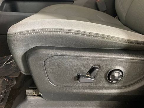 Used 2020 RAM 1500 Big Horn AWD/4WD image 20
