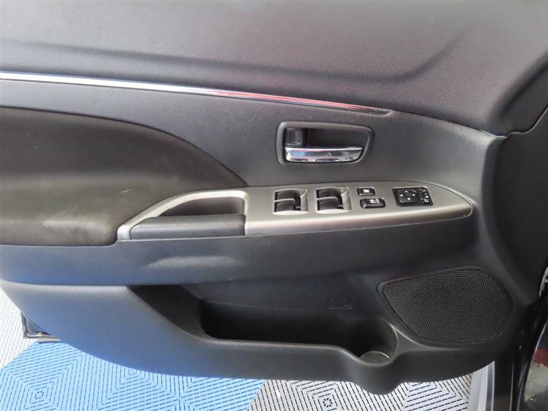 Used 2020 Mitsubishi Outlander Sport SE FWD image 21