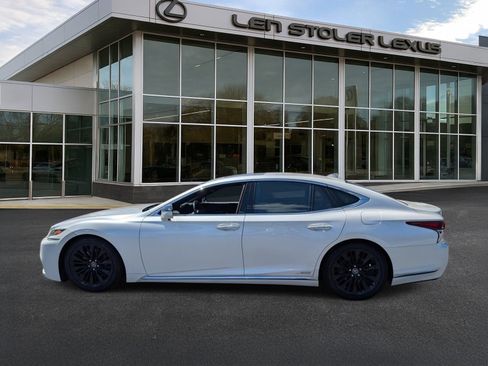 Used 2020 Lexus LS 500h AWD w/ Luxury Package image 6