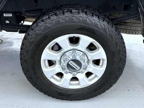 Used 2024 Ford F250 XLT AWD/4WD image 23