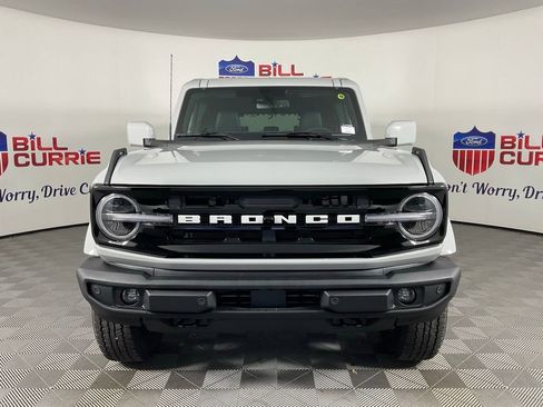 New 2026 Ford Bronco Outer Banks image 8