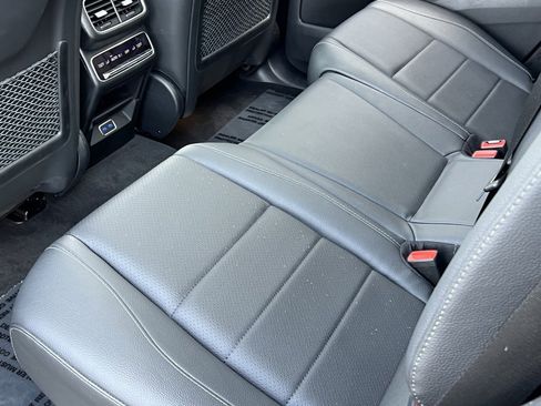 Used 2024 Mercedes-Benz GLS 450 4MATIC w/ AMG Line Exterior image 17