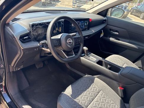 New 2026 Nissan Kicks SV w/ Charging Package FWD image 10