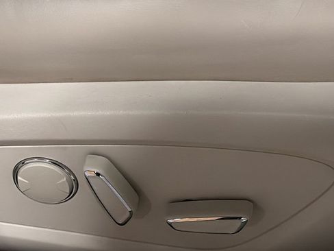 Used 2015 Lincoln MKC AWD w/ Equipment Group 102A Reserve image 10