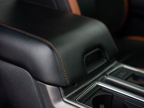 Used 2018 Ford F150 Raptor w/ Equipment Group 802A Luxury AWD/4WD image 15