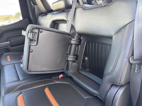 Used 2021 GMC Sierra 1500 AT4 w/ AT4 Value Package image 16