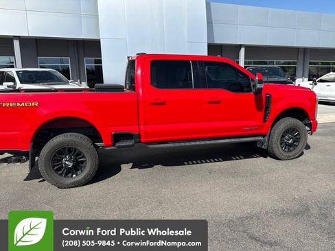 Used 2023 Ford F250 Lariat w/ Lariat Ultimate Package AWD/4WD image 8