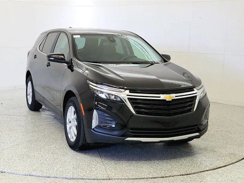 Used 2024 Chevrolet Equinox LT w/ LPO, Floor Liner Package FWD image 2