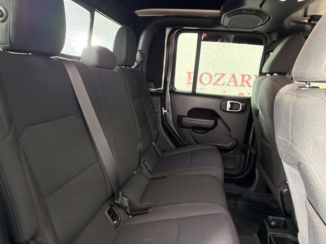 Used 2023 Jeep Gladiator Sport AWD/4WD image 35