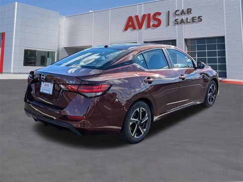 Used 2024 Nissan Sentra SV image 7