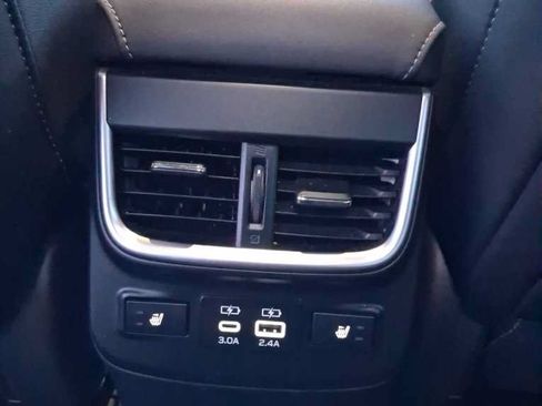 Used 2023 Subaru Outback Limited AWD/4WD image 25