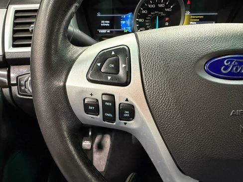Used 2014 Ford Explorer Limited AWD/4WD image 26