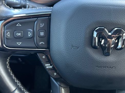 Used 2025 RAM 1500 Limited AWD/4WD image 30