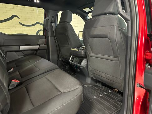 Used 2025 Ford F150 XLT w/ Equipment Group 301A Standard image 18