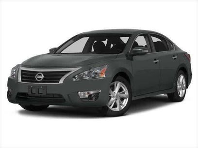 Used 2015 Nissan Altima 2.5 SL w/ Technology Package
