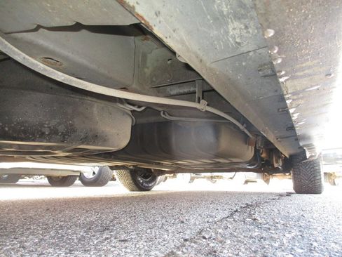 Used 2018 Dodge Grand Caravan SE w/ UConnect Hands-Free Group image 15