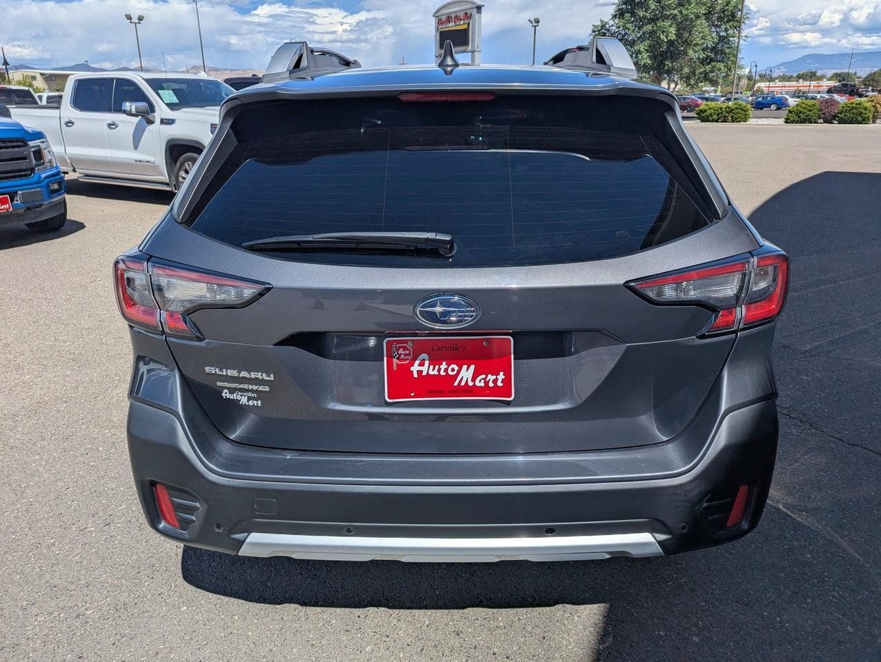 Used 2021 Subaru Outback Touring XT AWD/4WD image 4