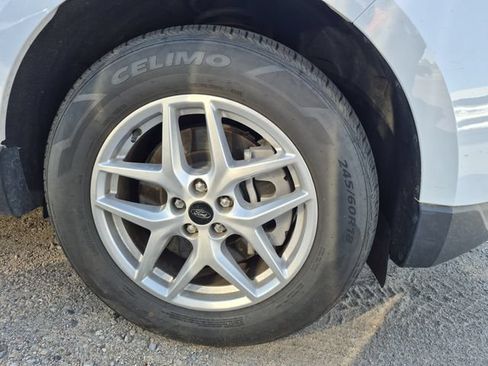 Used 2024 Ford Edge SEL AWD/4WD image 6