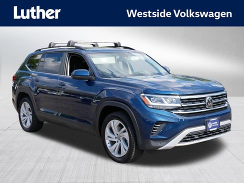 Certified 2023 Volkswagen Atlas SE w/ Panoramic Sunroof Package AWD/4WD image 1