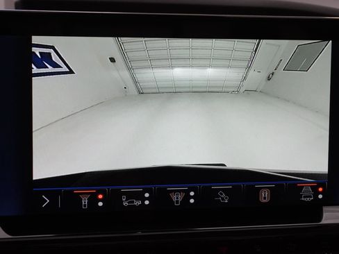 New 2026 Chevrolet Silverado 1500 ZR2 w/ Dark Appearance Package image 24