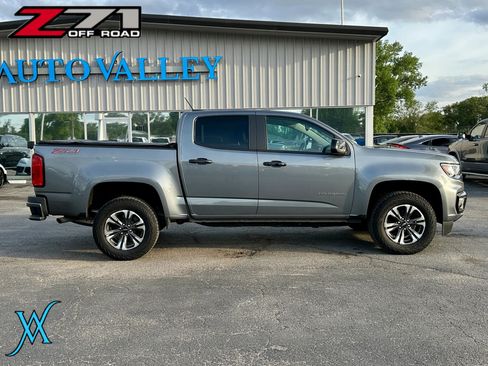 Used 2021 Chevrolet Colorado Z71 AWD/4WD image 8