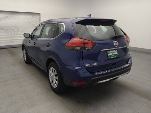 Used 2017 Nissan Rogue S FWD image 5