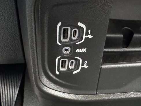 Used 2024 RAM 2500 Big Horn image 20