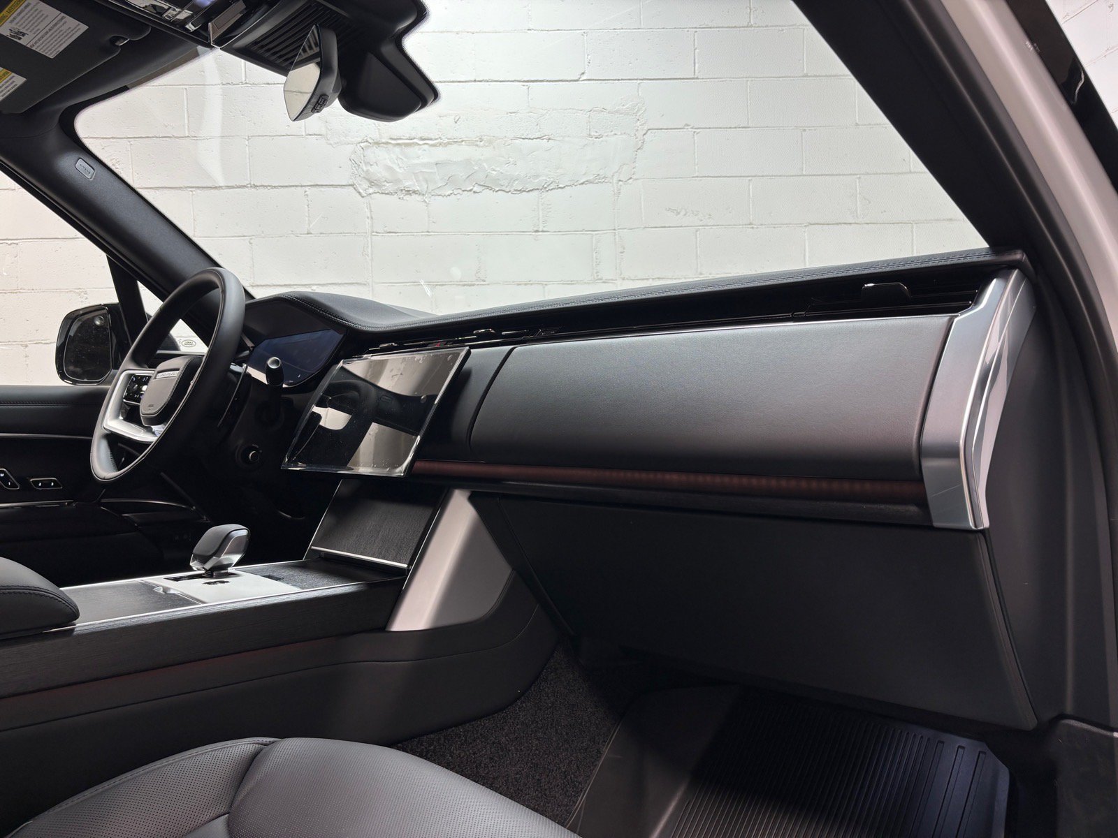 New 2026 Land Rover Range Rover SE AWD/4WD image 29