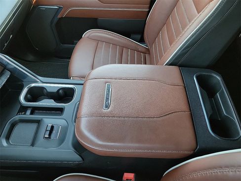 Certified 2024 GMC Sierra 2500 Denali Ultimate image 20