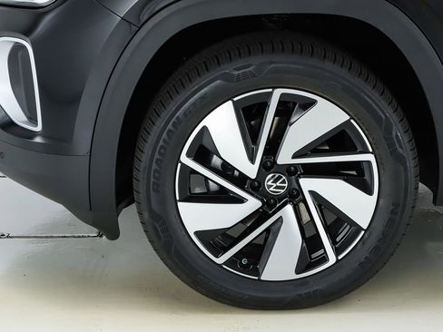 New 2026 Volkswagen Atlas SEL AWD/4WD image 5