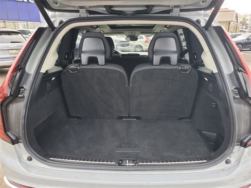 Certified 2025 Volvo XC90 B6 Plus image 35