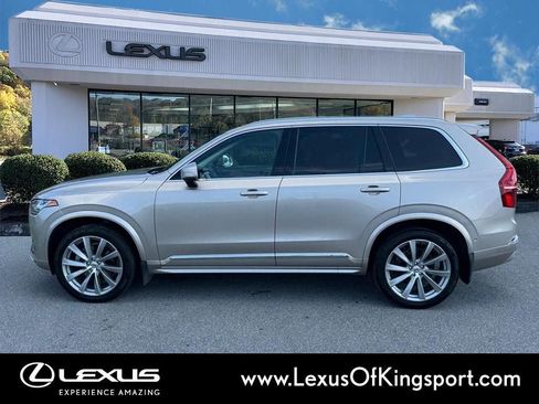 Used 2023 Volvo XC90 B6 Plus w/ Protection Package AWD/4WD image 2