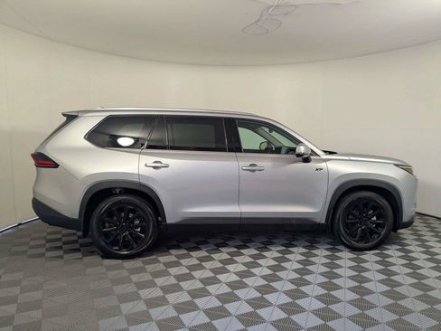 Certified 2026 Toyota Grand Highlander AWD image 4