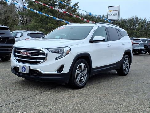 Used 2019 GMC Terrain SLT w/ Preferred Package image 3