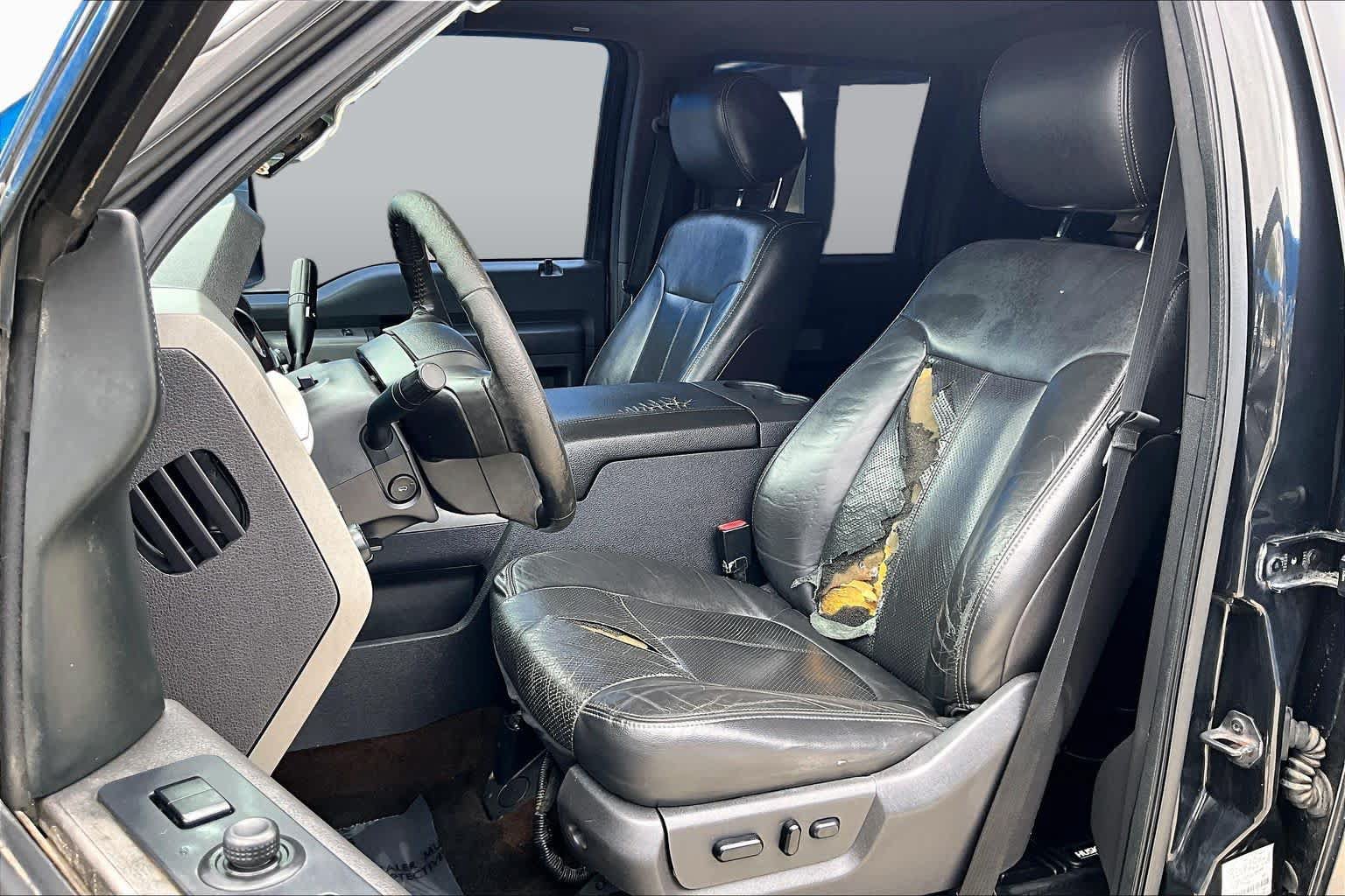 Used 2012 Ford F250 Lariat w/ Lariat Ultimate Pkg AWD/4WD image 7