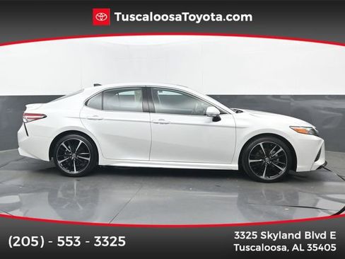 Used 2020 Toyota Camry XSE FWD image 1