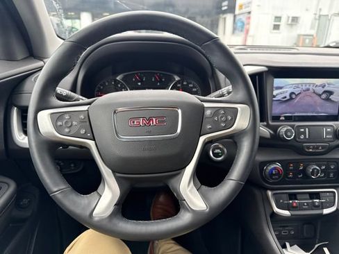 Used 2024 GMC Terrain SLT w/ Elevation Edition FWD image 24