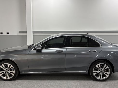 Used 2018 Mercedes-Benz C 300 4MATIC Sedan image 7