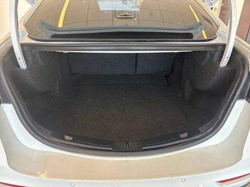 Used 2019 Ford Fusion SE FWD image 10